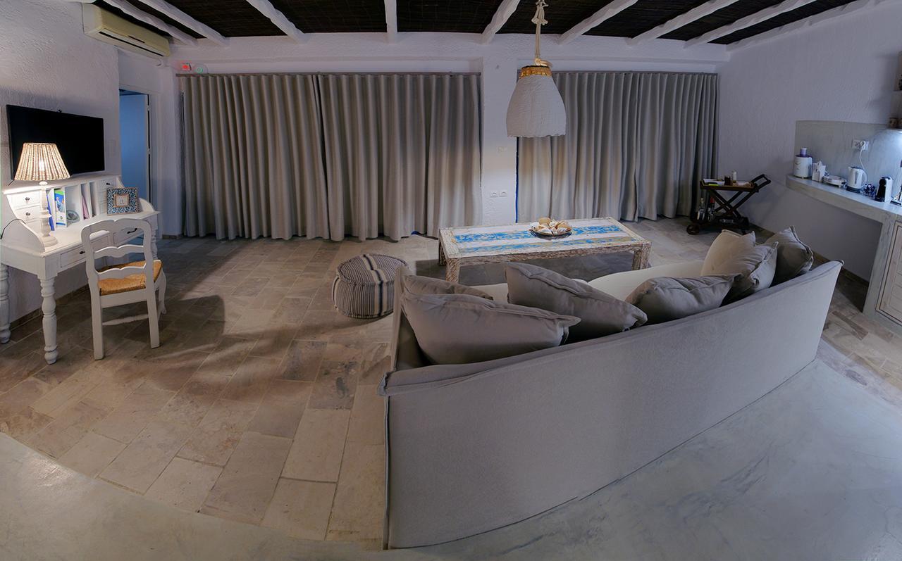 La Playa Boutique Apartments Myrties 외부 사진